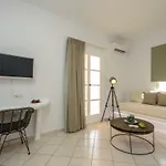 Apartment Smirida *