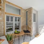 Smirida Apartment
