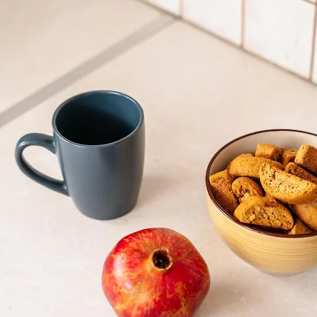 アパート Smirida *