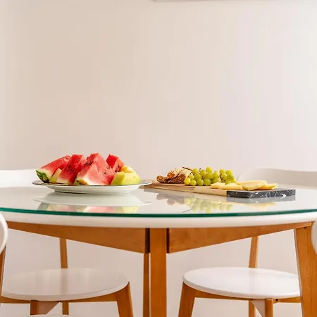 アパート Smirida *