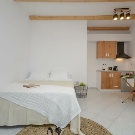 Smirida アパート *