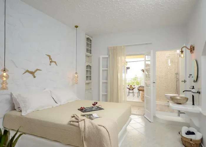 アパート Smirida